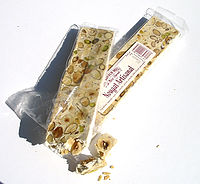 Nougat Crackers